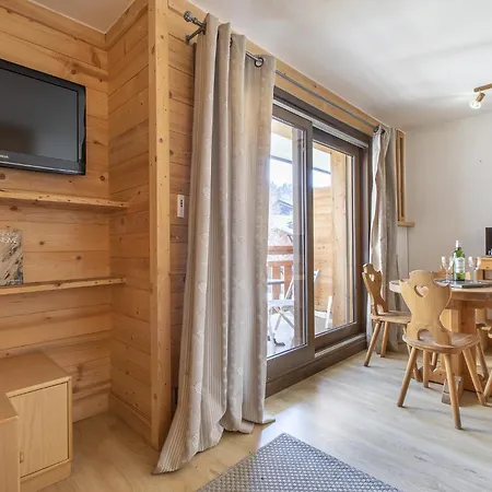 Résidence Rent - *